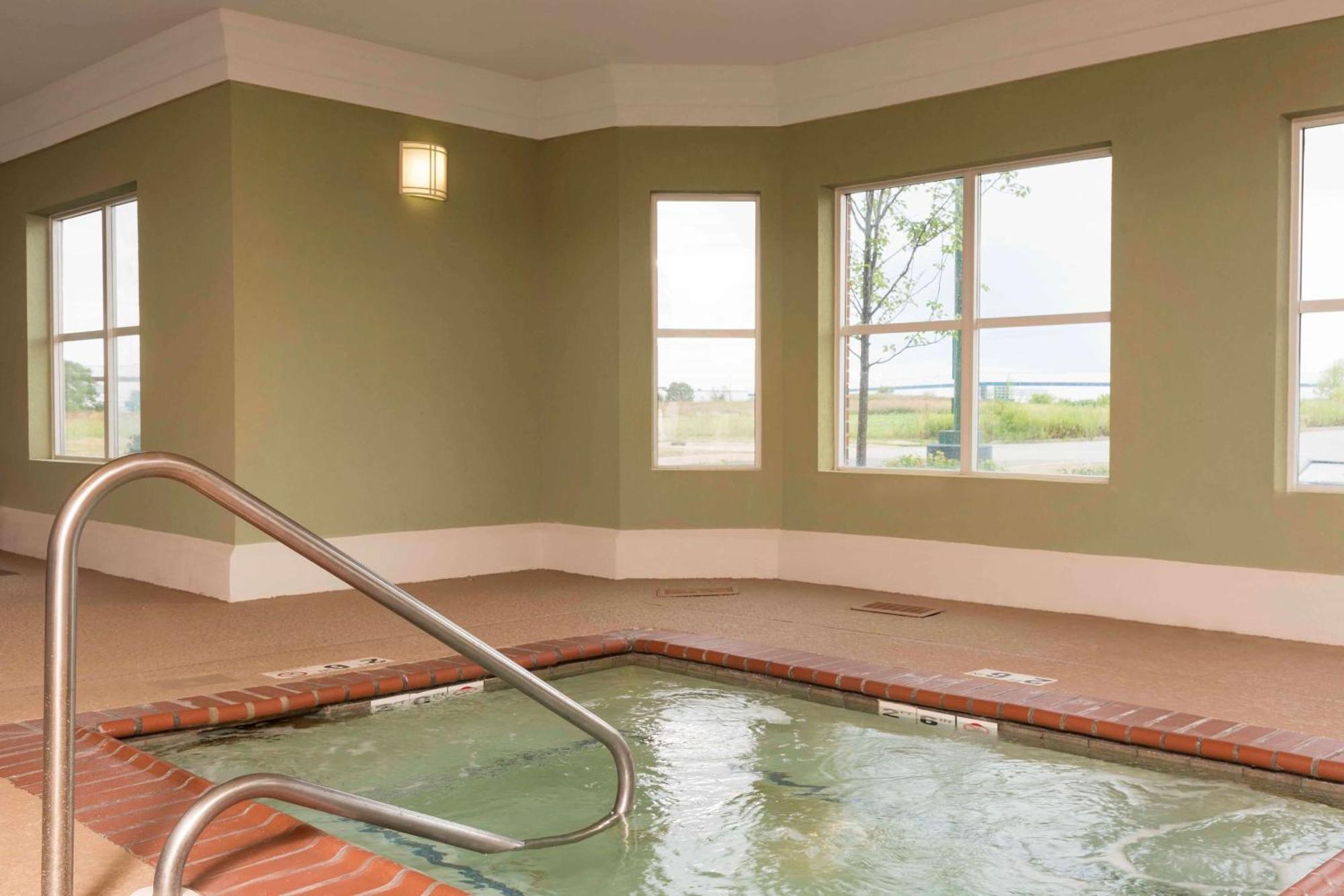 Homewood Suites By Hilton Indianapolis Airport / Plainfield Extérieur photo